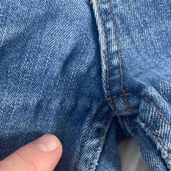 We The Free Busted Knee Distressed Cropped Frayed Ankle Jeans Sz 28 - Picture 10 of 11